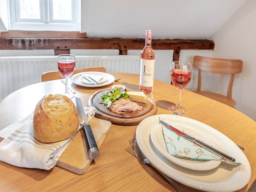 Kitchen/diner | Haywain - Whitewells Farm, Ridgeway Cross, near Malvern