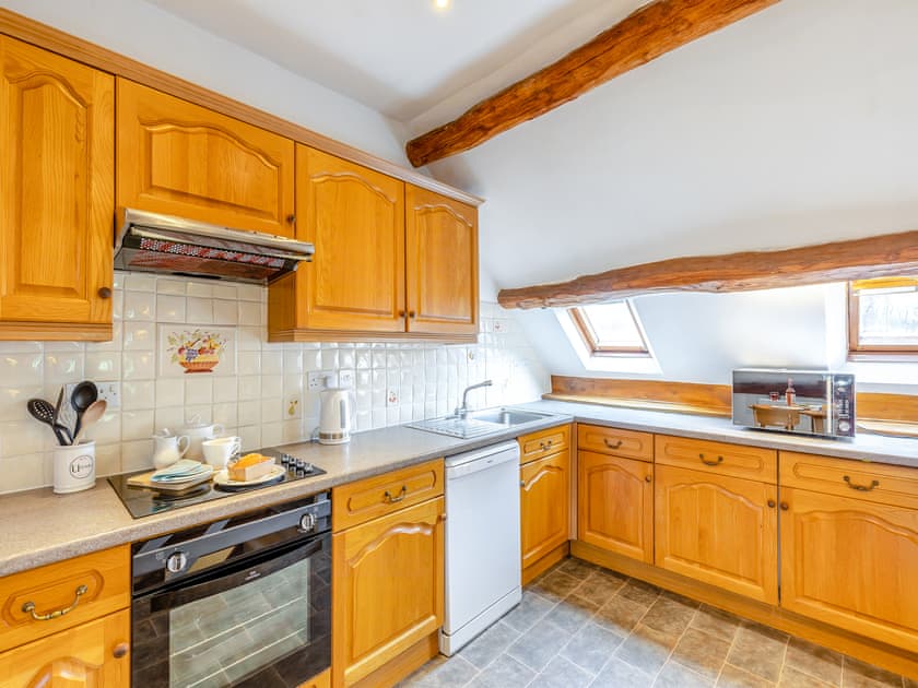 Kitchen/diner | Haywain - Whitewells Farm, Ridgeway Cross, near Malvern