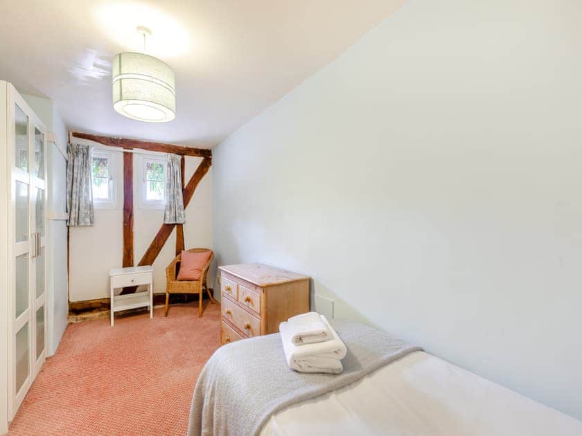 Single bedroom | Haywain - Whitewells Farm, Ridgeway Cross, near Malvern