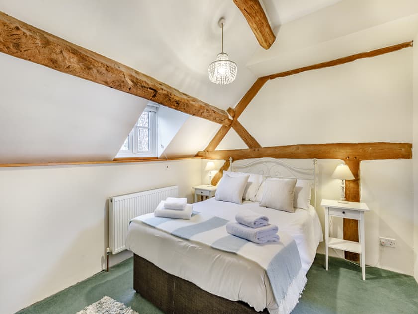 Double bedroom | Sparrows Nest - Whitewells Farm, Ridgeway Cross, near Malvern