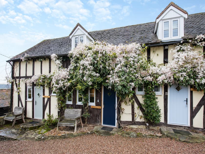 Exterior | Sparrows Nest - Whitewells Farm, Ridgeway Cross, near Malvern