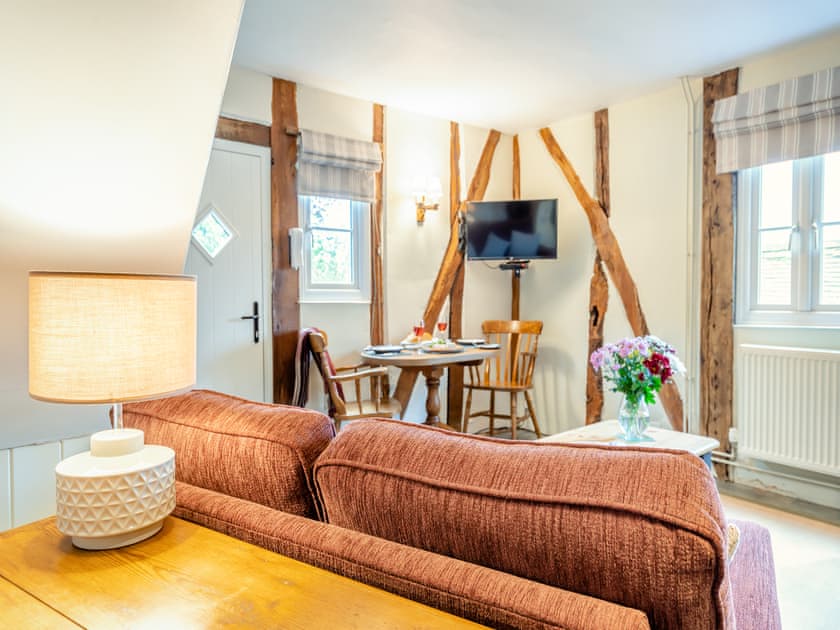Open plan living space | Willow - Whitewells Farm, Ridgeway Cross, near Malvern