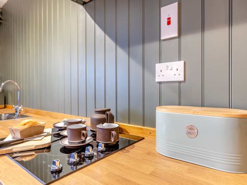 Kitchen area | Willow - Whitewells Farm, Ridgeway Cross, near Malvern