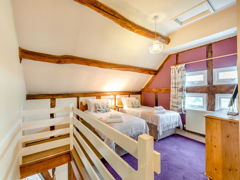 Twin bedroom | Willow - Whitewells Farm, Ridgeway Cross, near Malvern