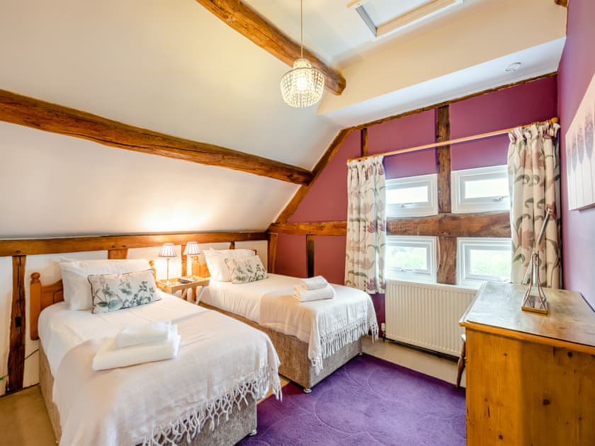 Twin bedroom | Willow - Whitewells Farm, Ridgeway Cross, near Malvern