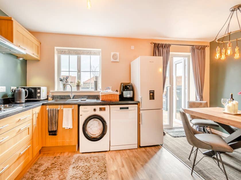 Kitchen/diner | Bernie’s Watch, Whitby