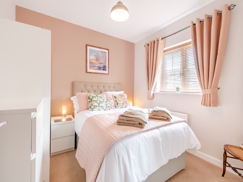 Double bedroom | Bernie’s Watch, Whitby
