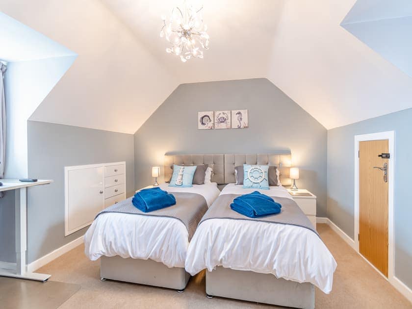 Twin bedroom | Bernie’s Watch, Whitby