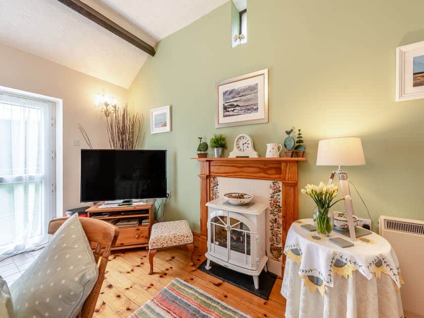 Living area | Ty Cae Mawr - Cefn Gorwydd Cottages, Gowerton, Gower