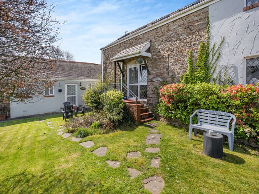 Exterior | Ty Ysgubor - Cefn Gorwydd Cottages, Gowerton, Gower