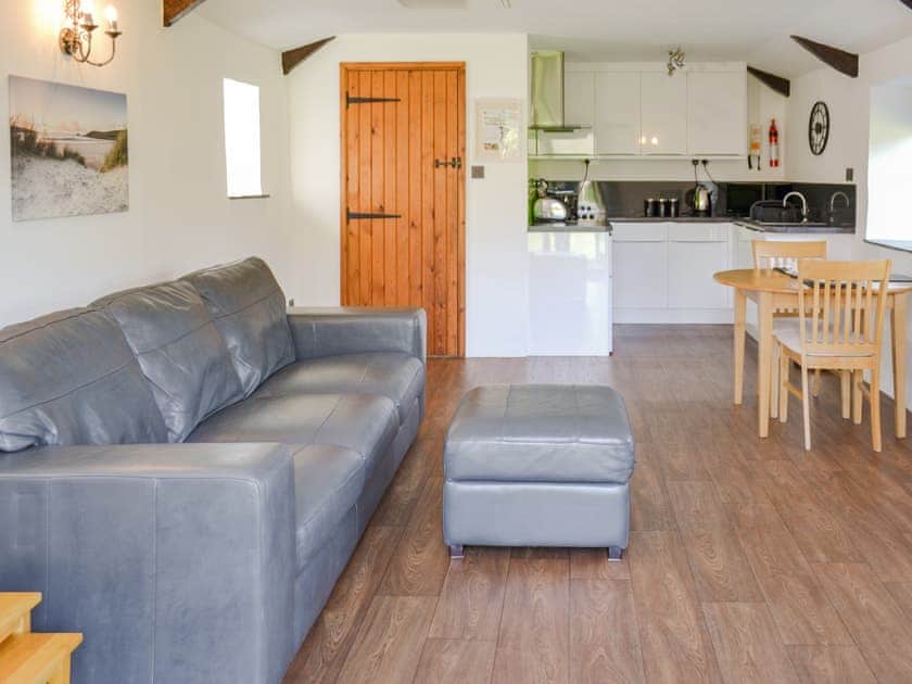 Well-presented open plan living space | Sunrise - Little Crugwallins, St Austell
