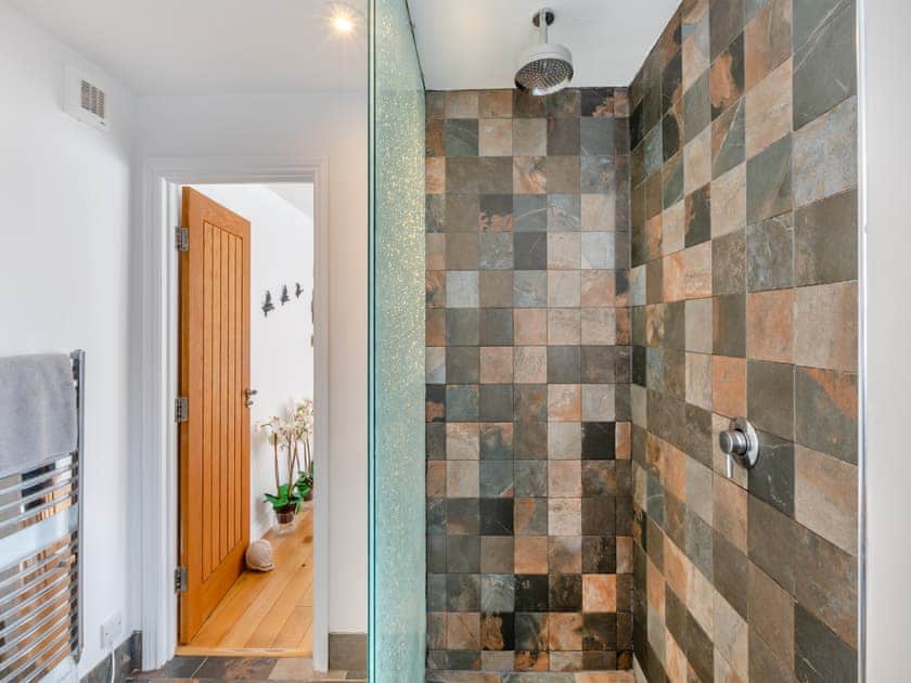 Bathroom | Pebble Cottage, Cullercoats, near Tynemouth