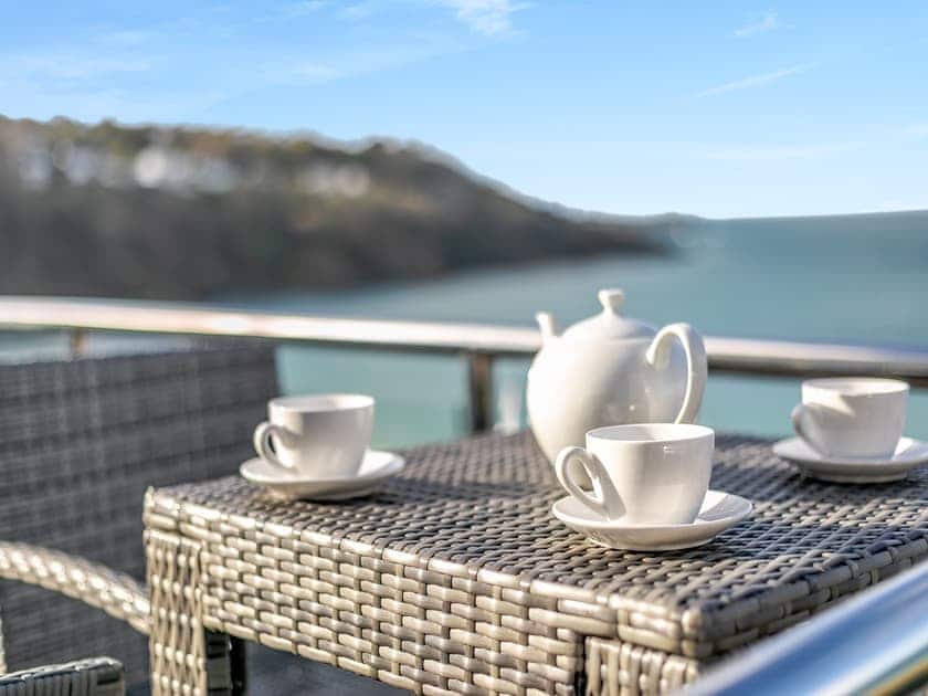 Sitting-out-area | Trencrom Villa, Carbis Bay