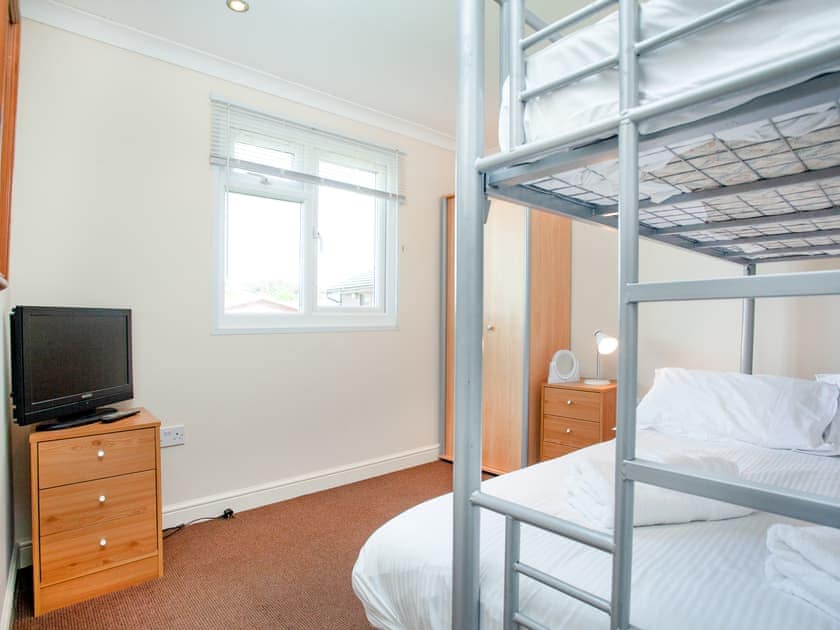 Bunk bedroom | Lodge 133 - Atlantic Bays Lodges, St Merryn, near Padstow