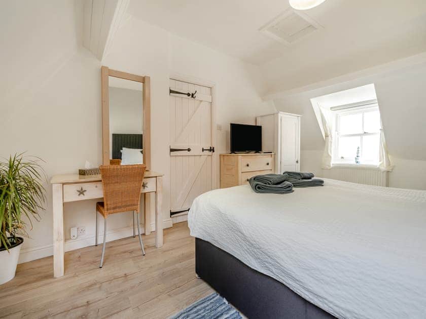Double bedroom | Kiln Cottage Whitby, Whitby