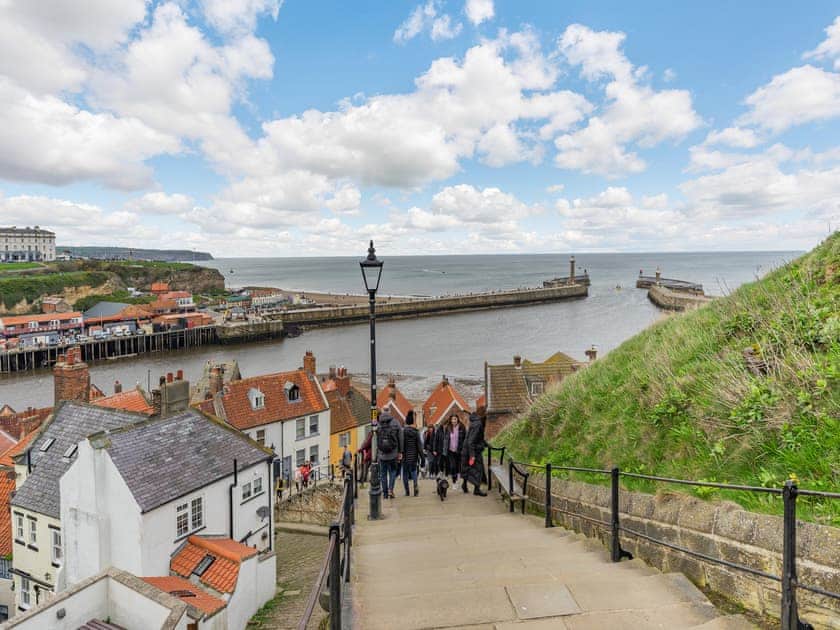 Surrounding area | Kiln Cottage Whitby, Whitby