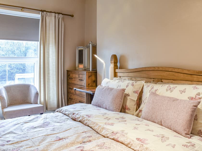 Double bedroom | Cwmcarn Cottage, Crosskeys, near Newport
