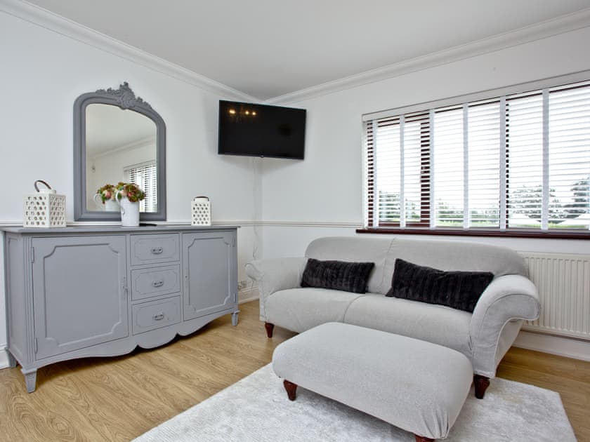 Double bedroom | Hewas Water House, Hewas Water, near St Austell