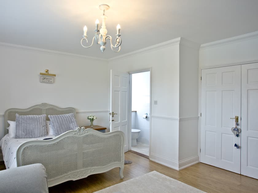 Double bedroom | Hewas Water House, Hewas Water, near St Austell