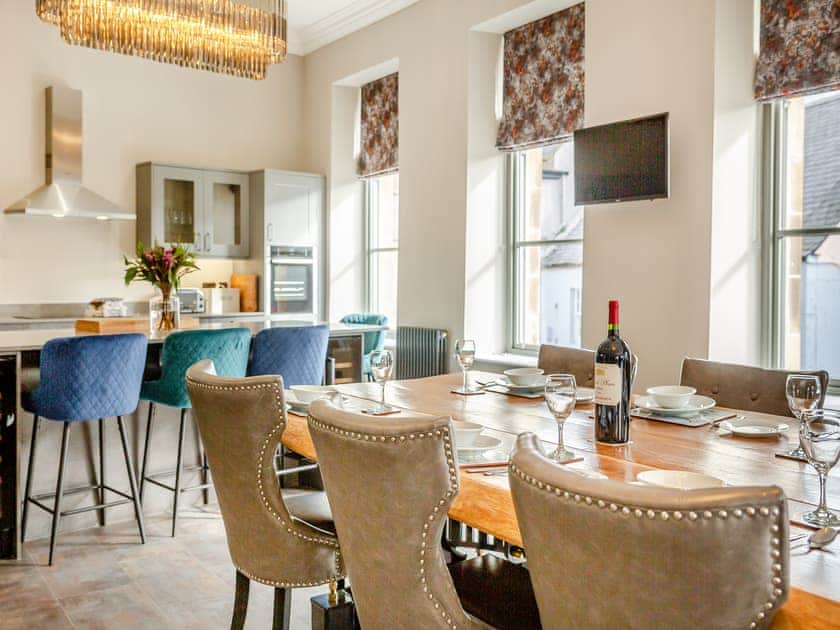 Dining room | The Embassy, Eyemouth
