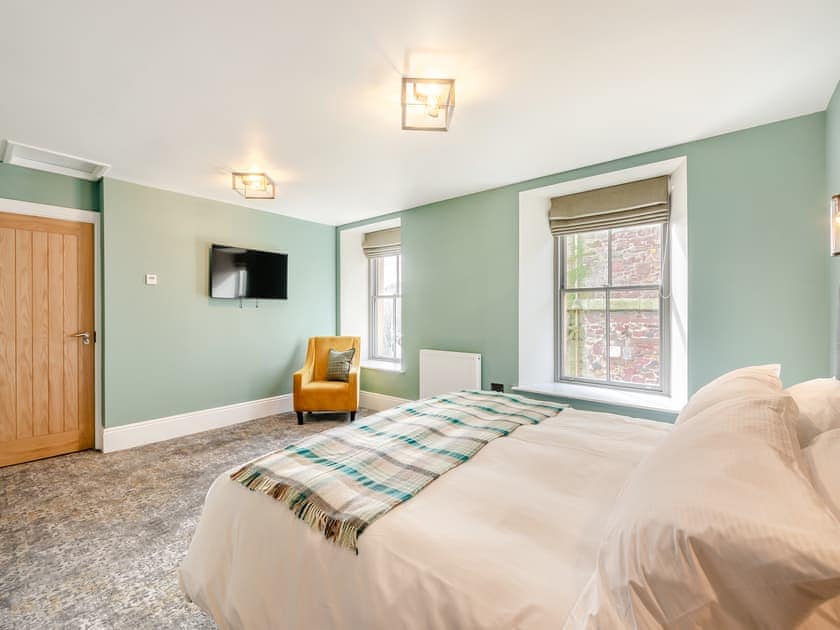 Double bedroom | The Embassy, Eyemouth