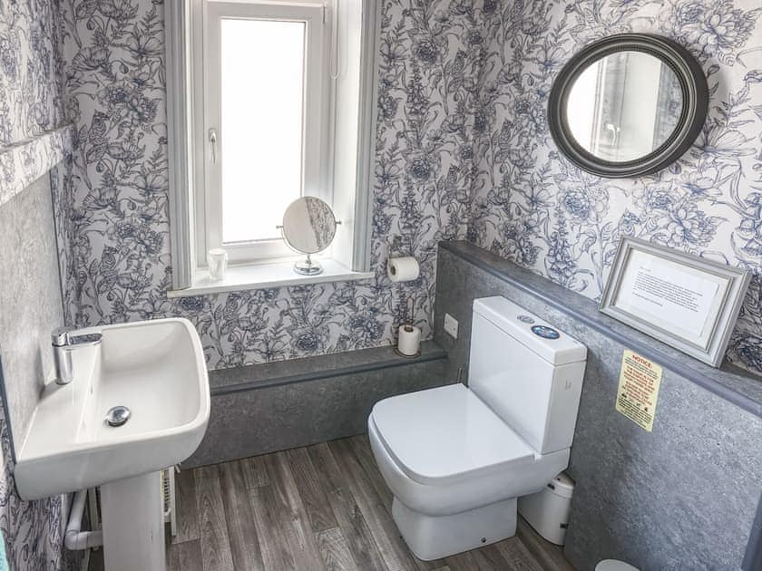 Cloakroom | Strawberry Cottage, Haworth