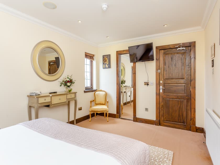 Double bedroom | Stag Manor - Perfect Manors, Kirkhill, near Inverness