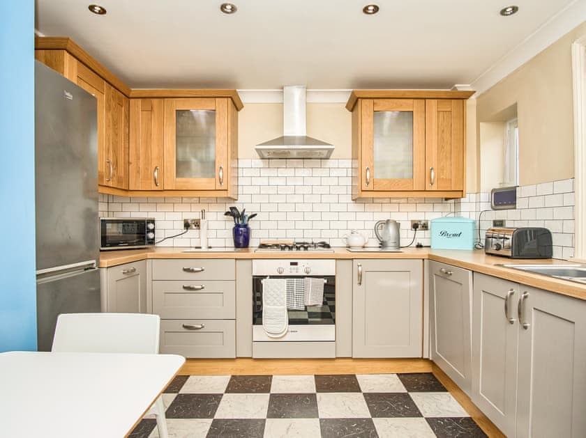 Kitchen | Lyndean, Shanklin