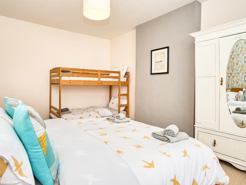 Family bedroom | Lyndean, Shanklin