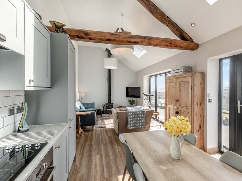 Open plan living space | Shutlingsloe - Higher Capstone Farm Cottages, Mellor, near Marple