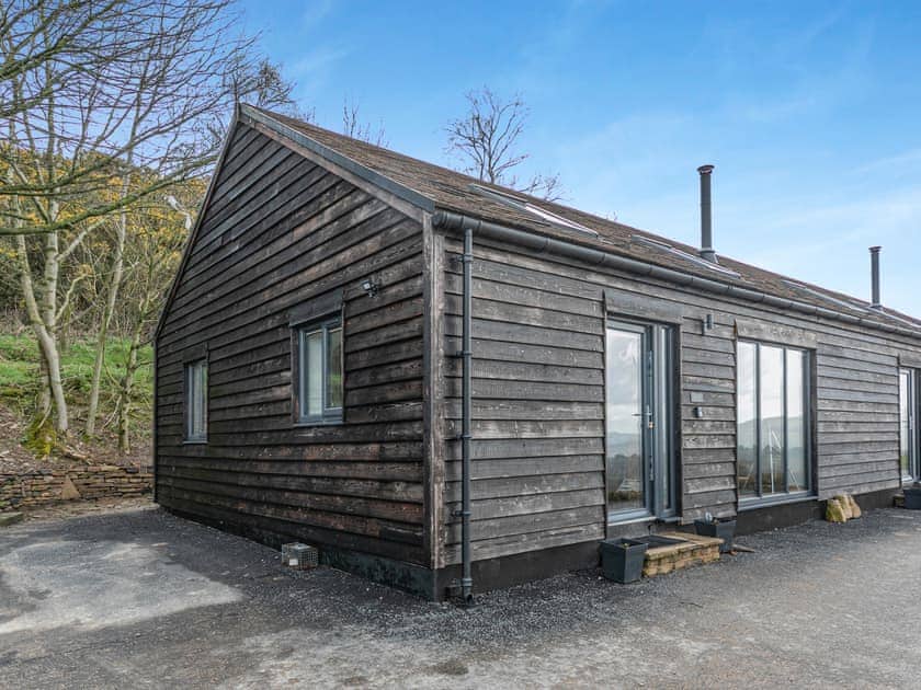 Exterior | Shutlingsloe - Higher Capstone Farm Cottages, Mellor, near Marple
