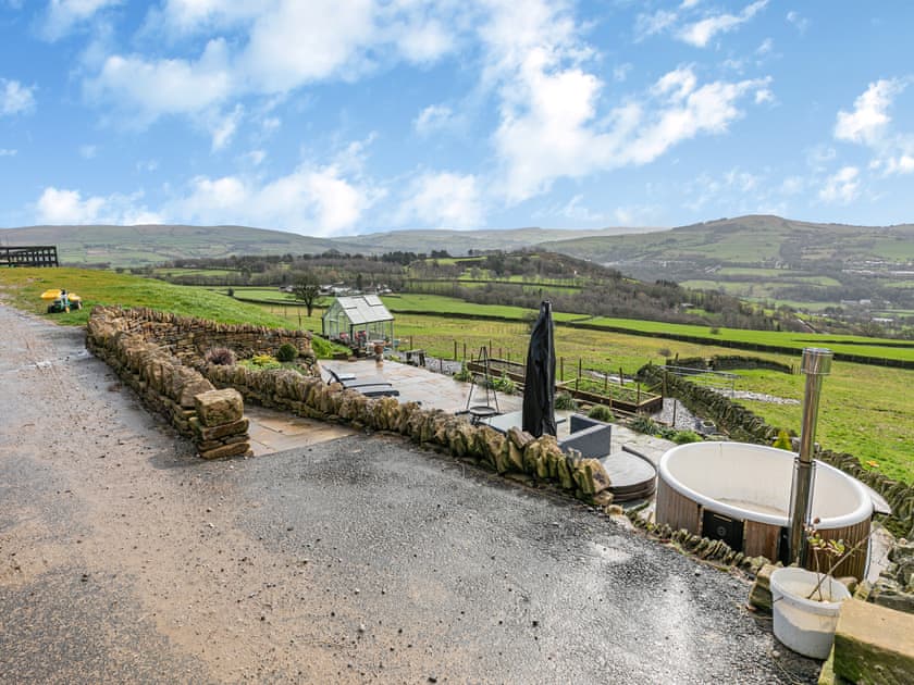 Sitting-out-area | Kinder - Higher Capstone Farm Cottages, Mellor, near Marple