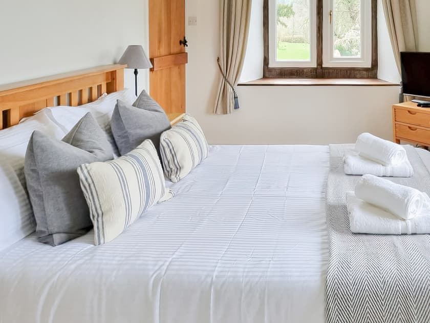 Double bedroom | Barn End, Watermillock on Ullswater