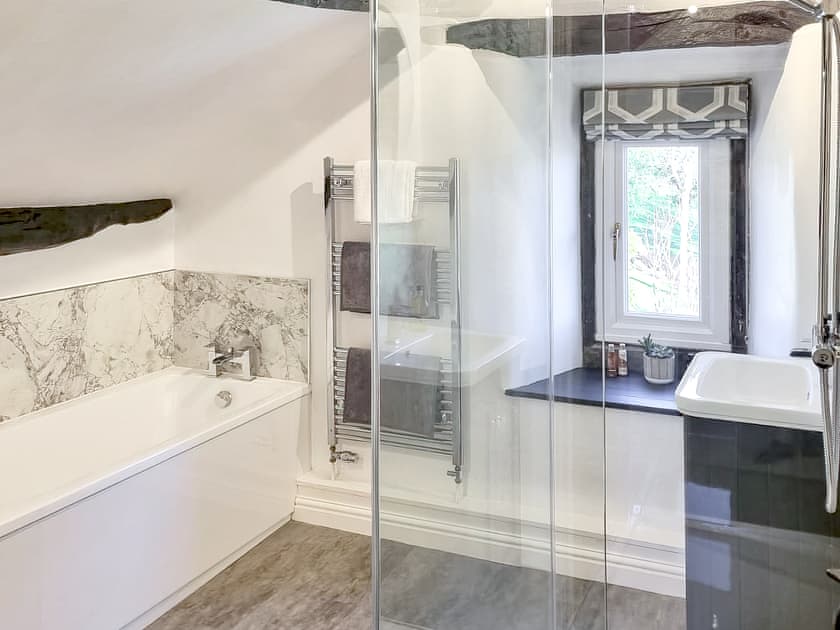 Bathroom | Barn End, Watermillock on Ullswater