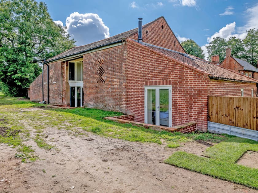 Exterior | Fred’s Barn, Westwick