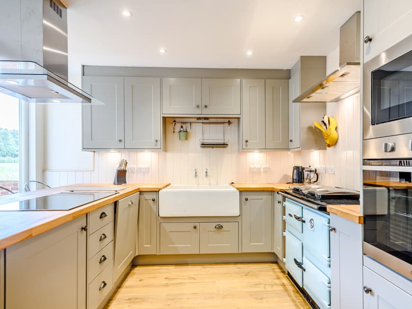 Kitchen | Fred’s Barn, Westwick