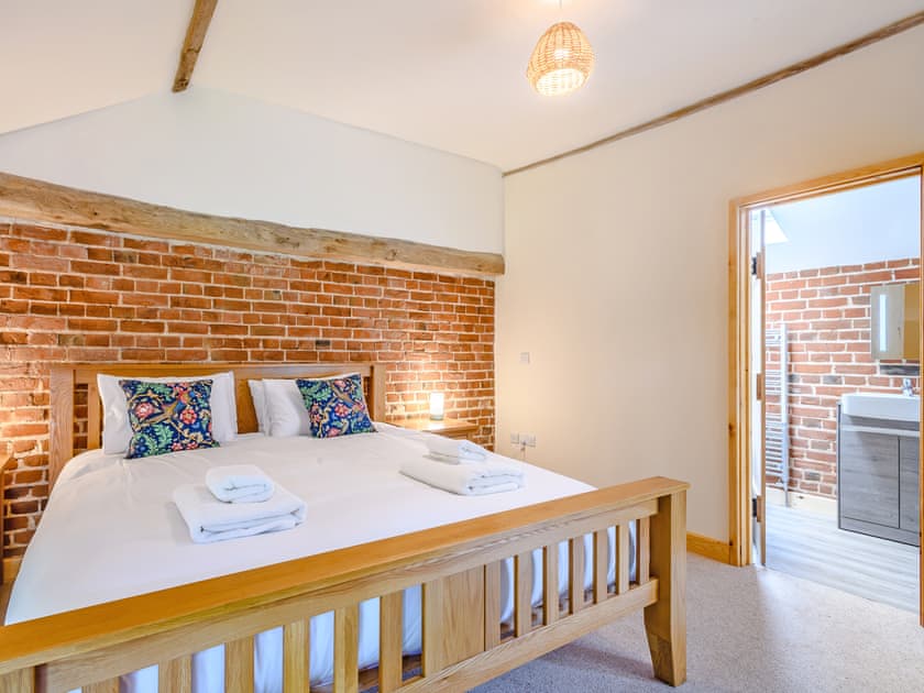 Double bedroom | Fred’s Barn, Westwick
