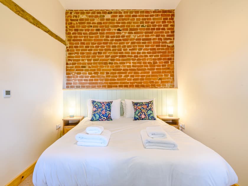 Double bedroom | Fred’s Barn, Westwick