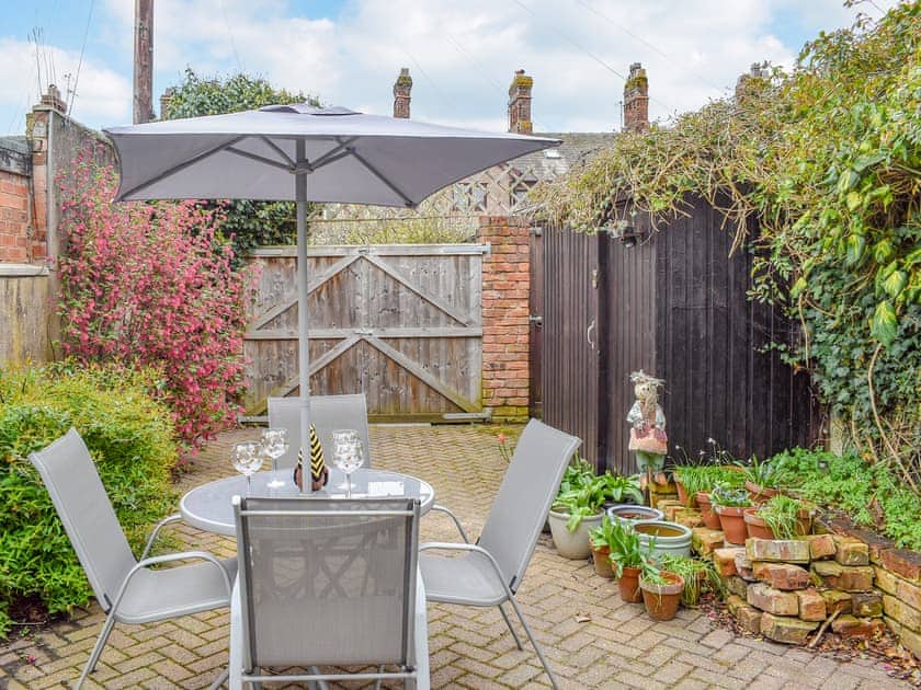 Patio | Honeybee Cottage, Lytham