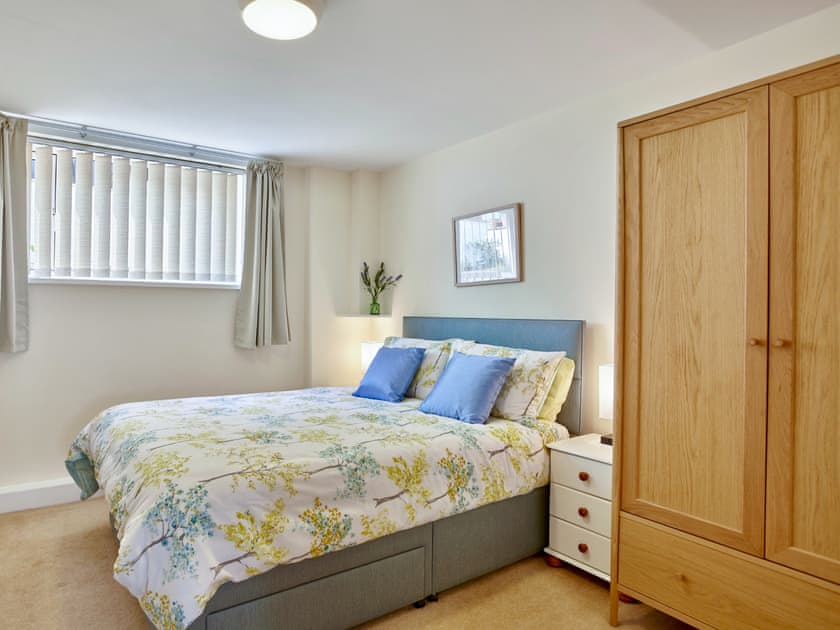 Double bedroom | Polgew Apartment - Polgew Suites, Marazion