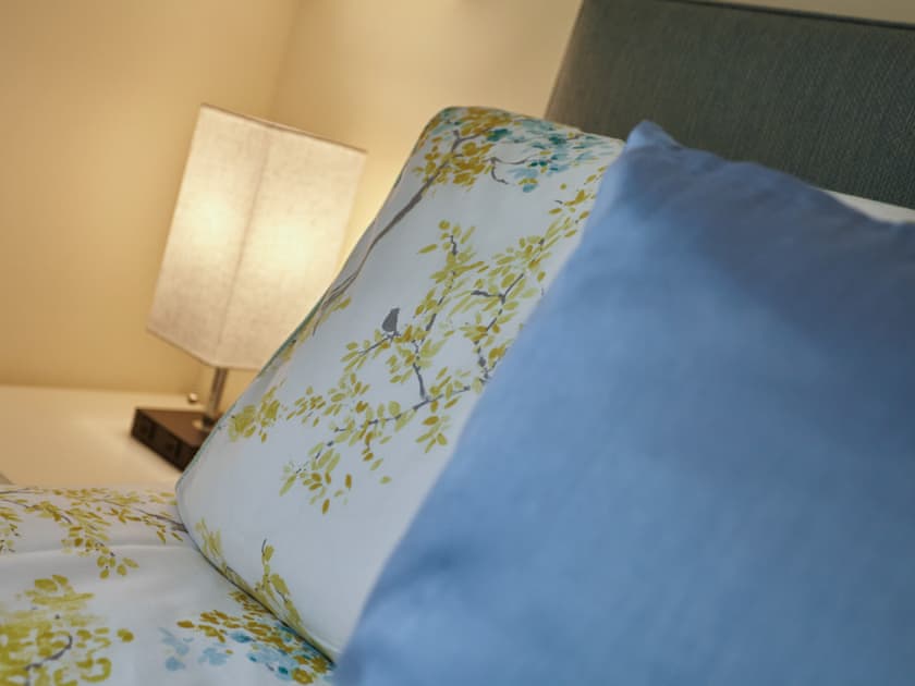 Double bedroom | Polgew Apartment - Polgew Suites, Marazion