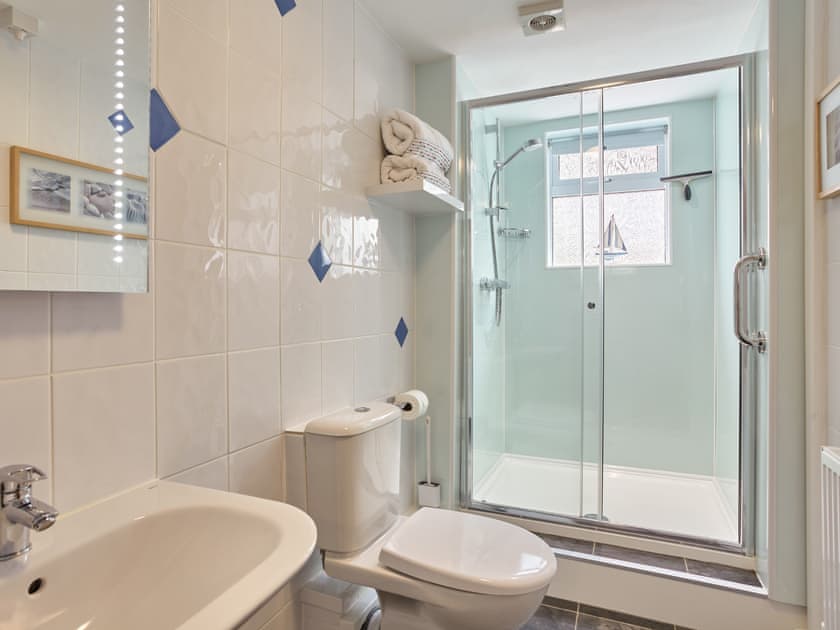 En-suite | Polgew Apartment - Polgew Suites, Marazion