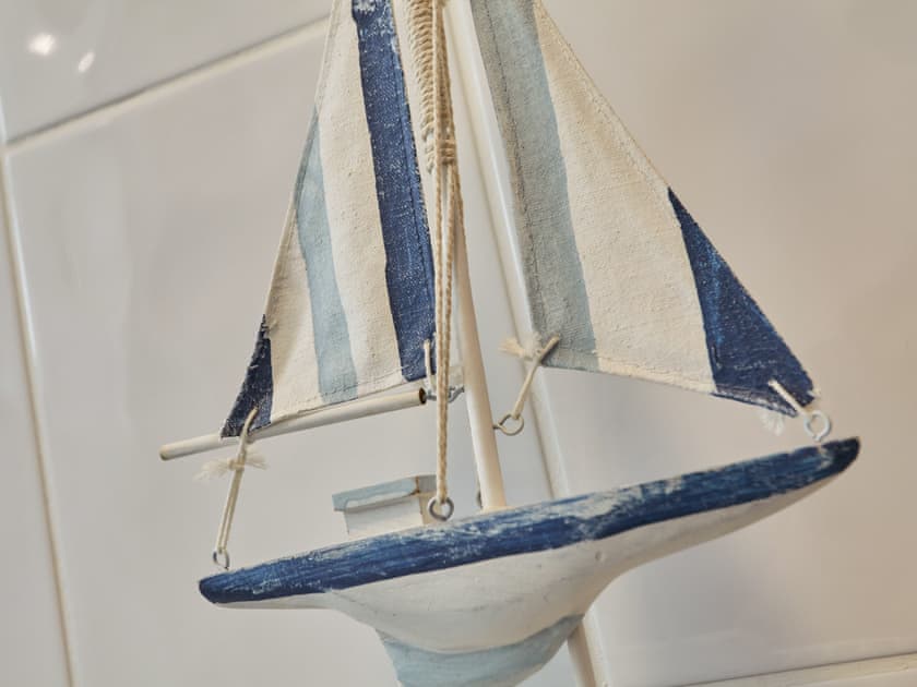 En-suite | Polgew Apartment - Polgew Suites, Marazion