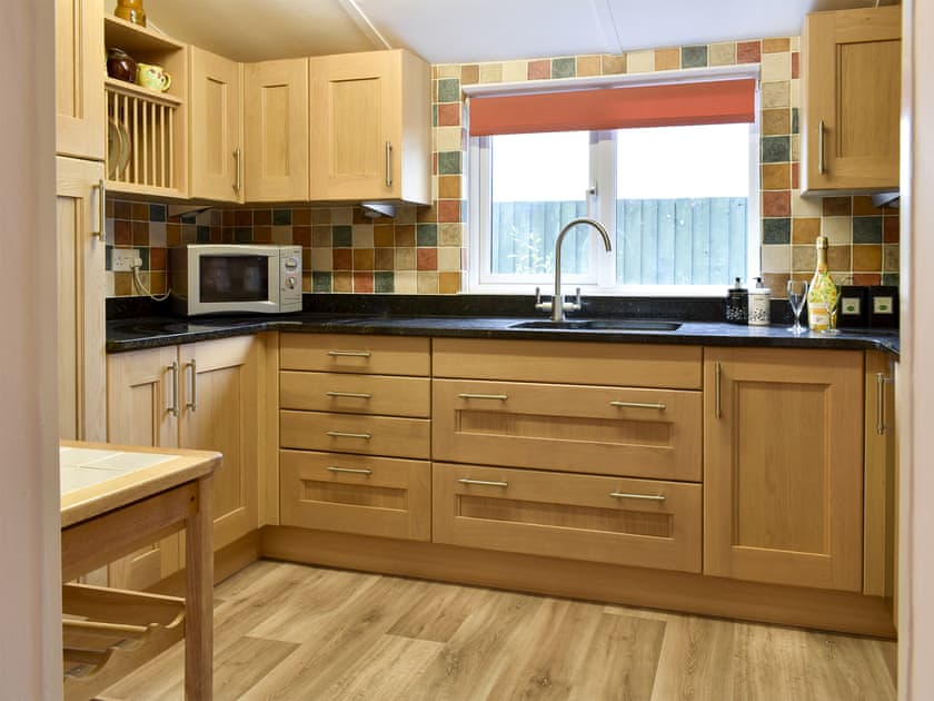 Kitchen | Shirley’s Cottage, Middlezoy, near Bridgwater