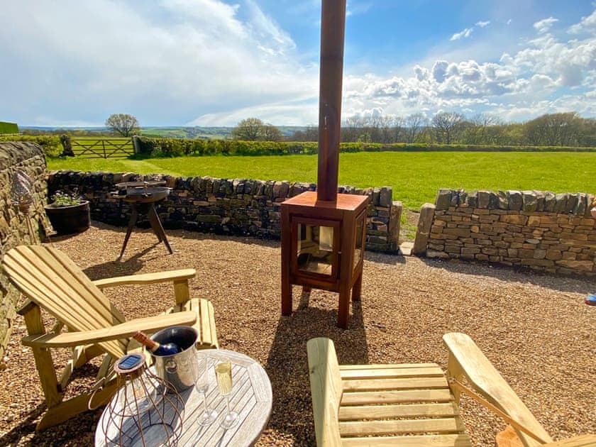 Outdoor area | Oak Tree Retreat, Dronfield