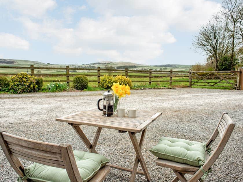 Outdoor area | Brosterfield Cottage - Brosterfield Farm, Foolow, near Hope Valley