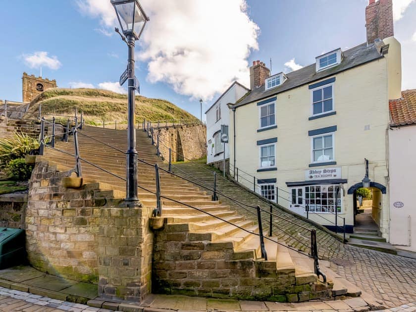 199 Steps opp. Kiln Yard entrance | Kiln Cottage Whitby, Whitby