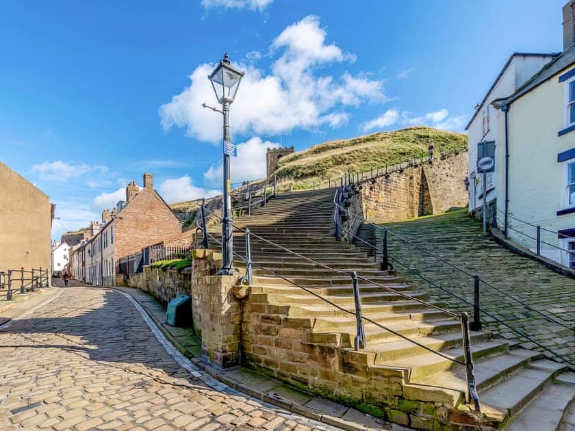 Entrance to Kiln Yard through Alleyway | Kiln Cottage Whitby, Whitby
