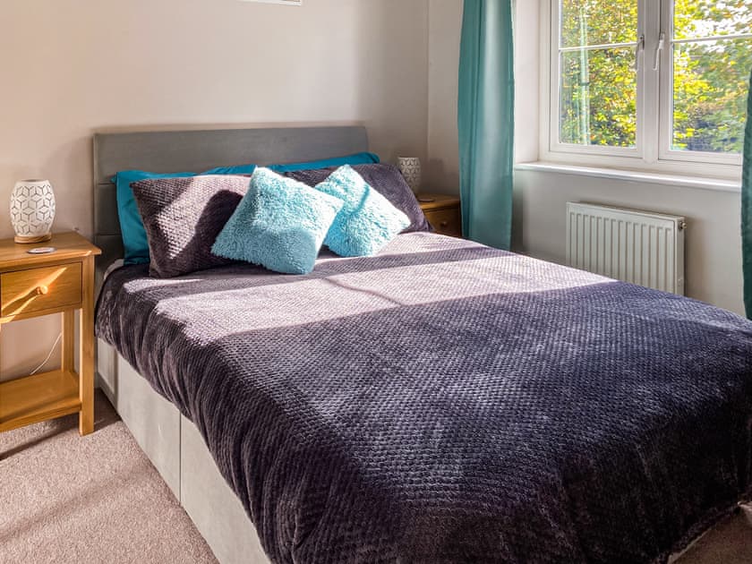 Double bedroom | Chestnut House, Bridgend