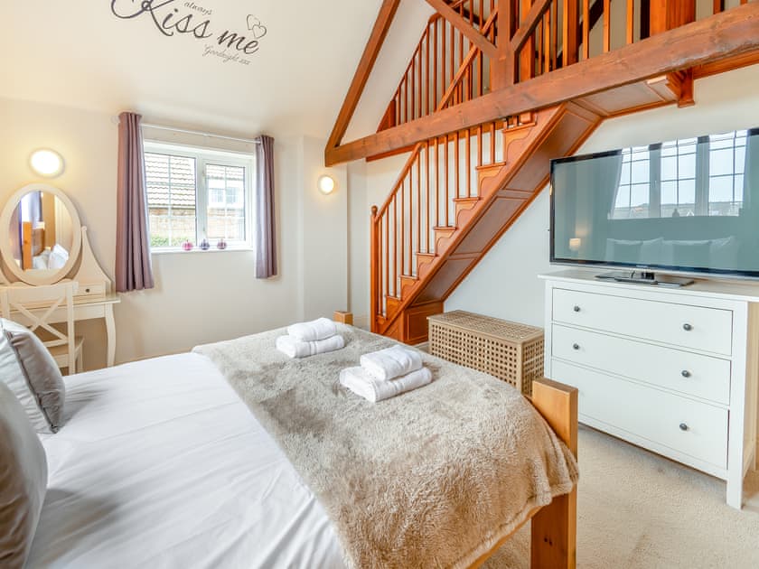 Double bedroom | Northstead Lodge, Flamborough